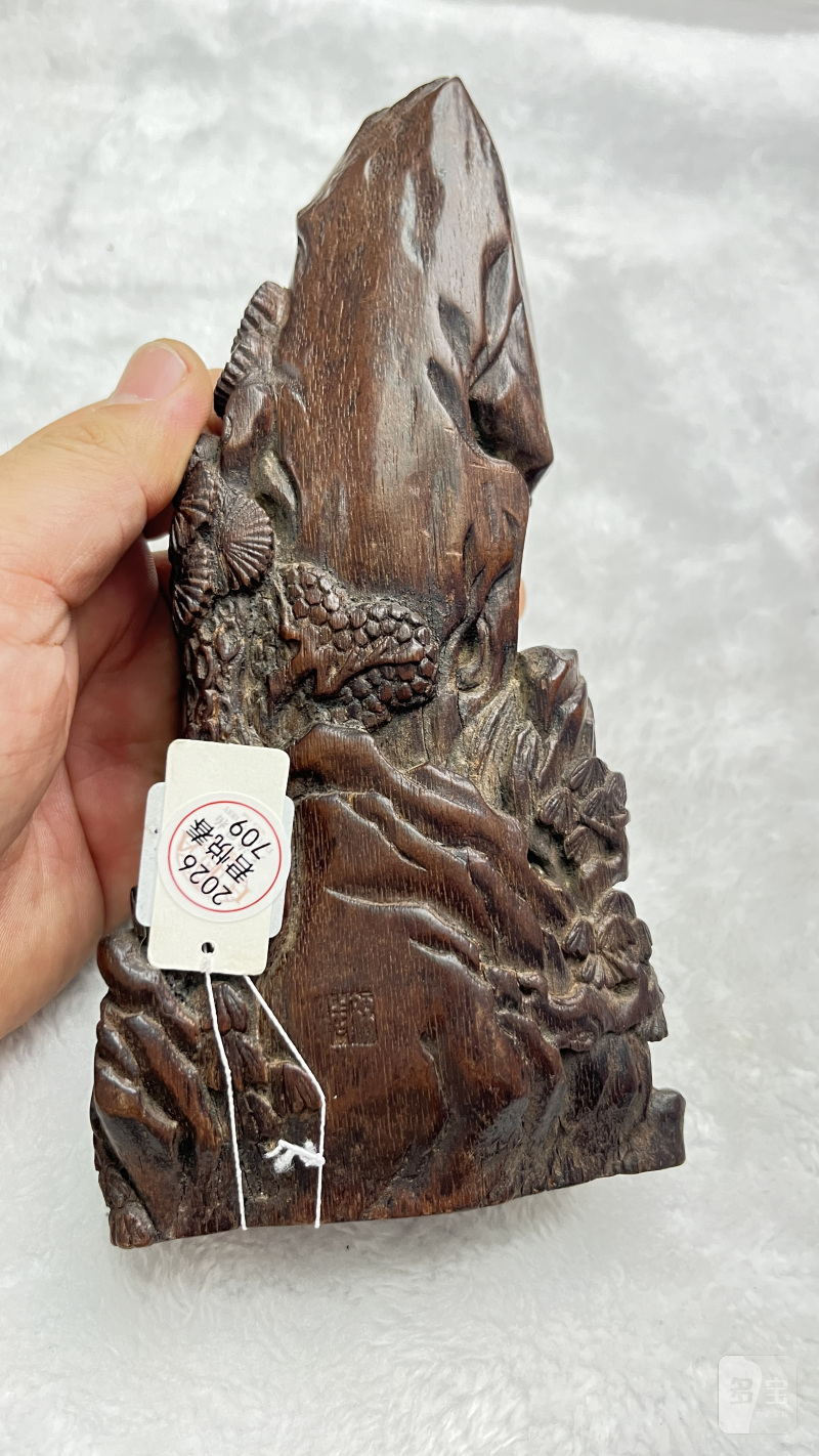 沉香木刘海戏金蟾 - 图4